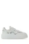 Hogan White Sneakers With Smooth Upper And Metallic Accent In White