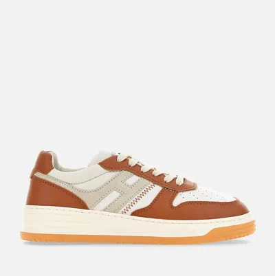 Hogan Sneakers In Brown