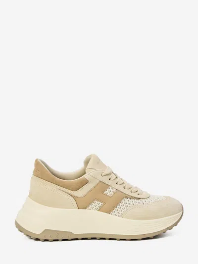 Hogan Woman Chunky Sneakers In Black