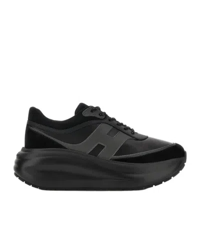 Hogan Sneakers  H696 In Black