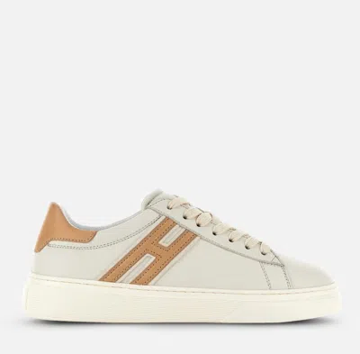 Hogan Trainers In Ivory