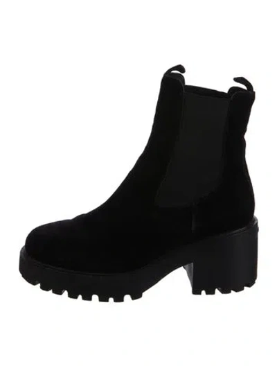 Pre-owned Hogan Suede Chelsea Boots In Black