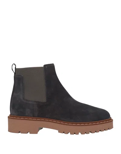 Hogan Ankle Boots In Grey