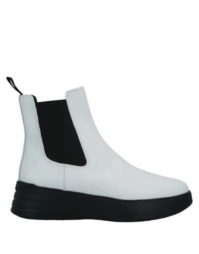 Hogan Ankle Boots In White
