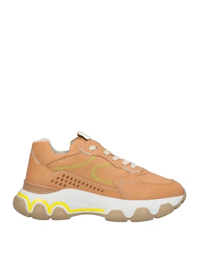 Hogan Sneakers In Beige