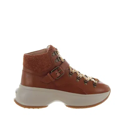 HOGAN WOMEN'S MAXI I ACTIVE ANKLES BOOTS IN BROWN