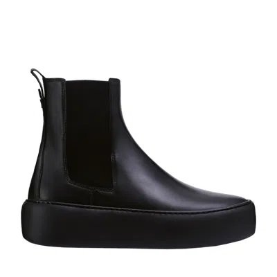 Hogl Black Connor Sleek Elastic Panels Leather Ankle Boots