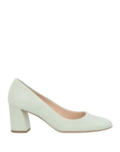 Hogl Hōgl Woman Pumps Light Green Size 8 Leather