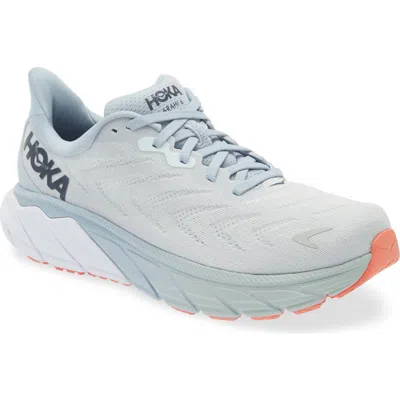Hoka Arahi 6 Running Wide Shoe In Animal Print