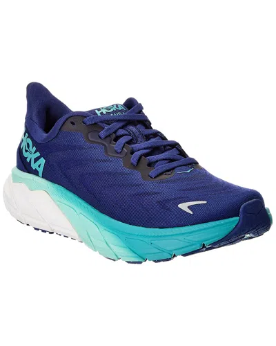Hoka Arahi 6 Sneaker In Blue