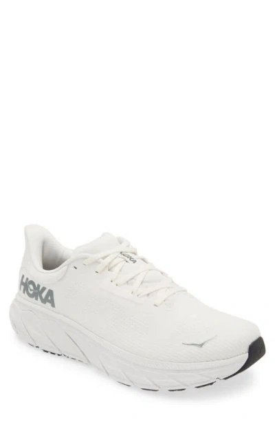 Hoka Arahi 7 Running Shoe In White