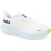 Hoka Arahi 7 Running Shoe In Blanc De Blanc/virtual Blue