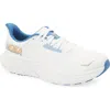 Hoka Arahi 7 Running Shoe In Frost/gold