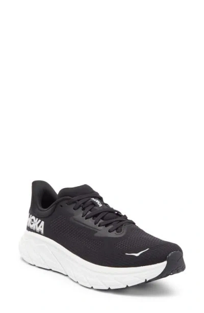 Hoka Arahi 7 Running Shoe In Multi