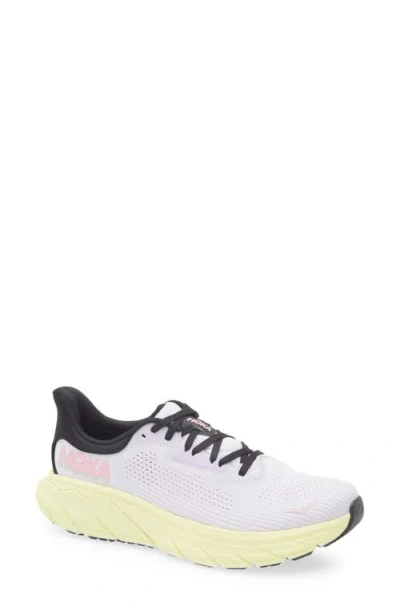 Hoka Arahi 7 Running Shoe In Multi