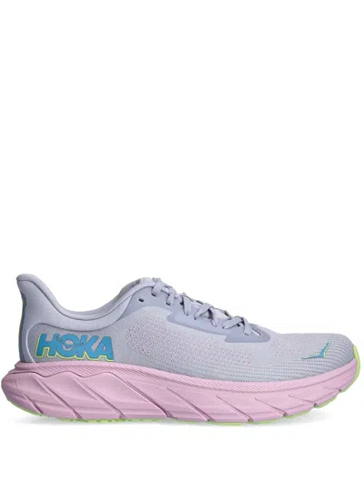 Hoka Arahi 7 Running Shoe In Gull / Pink Twilight