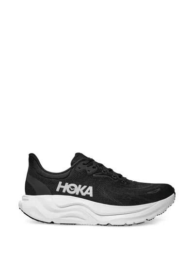 Hoka Arahi 8 Sneakers In Black