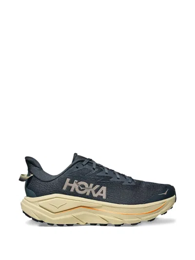 Hoka Challenger 8 Logo Sneakers In Black