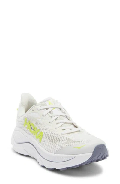 Hoka Challenger 8 Running Shoe