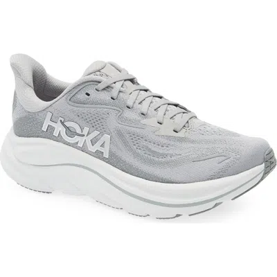 Hoka Clifton 10 Running Shoe In Gray