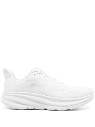HOKA CLIFTON 9 SNEAKERS