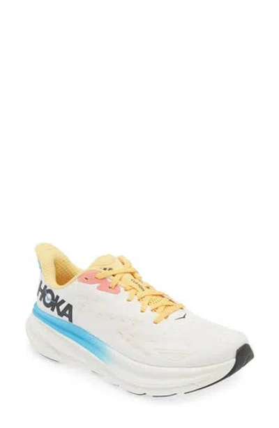 HOKA HOKA CLIFTON 9 RUNNING SHOE