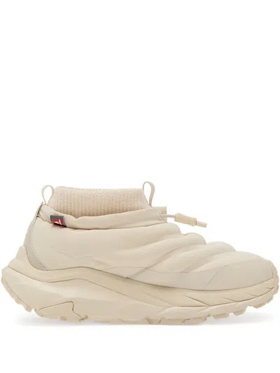 Hoka Kaha Sneakers