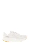 Hoka Arahi 7 Sneakers