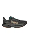 Hoka Mach 6 Lace-up Trainers In Black