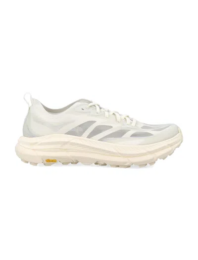 Hoka One One U Mafate Speed 4 Lite Sneakers In White