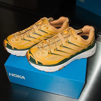 Pre-owned Hoka One One U Mafate Three2 - Golden Yellow / Eggnog, Men's 10 / Women's 11