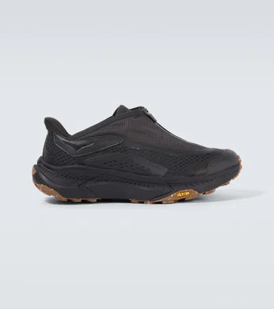 Hoka Project Transport Sneaker In Carbon Black / Black