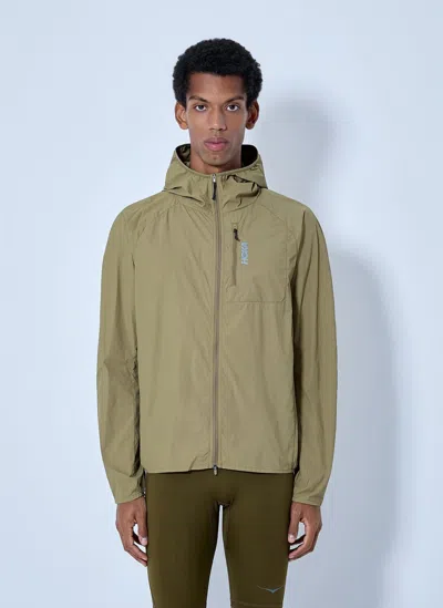 Hoka Lightweight Hooded Jacket In Green