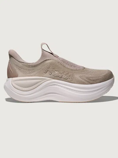 Hoka Skyward Laceless In Brown