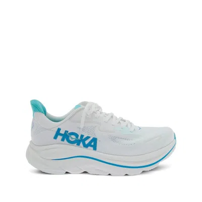 Hoka Trainers In White
