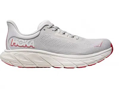 Hoka Women's Arahi 7 Shoes In Cosmic Grey / Ruby Red