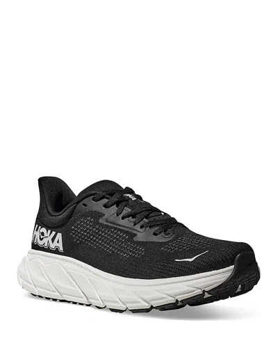 HOKA WOMEN'S ARAHI 7 SNEAKERS