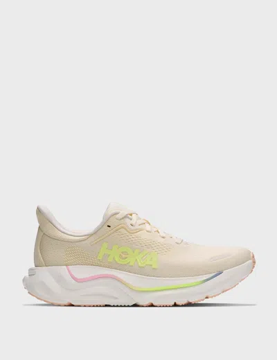 Hoka Women's Arahi 9