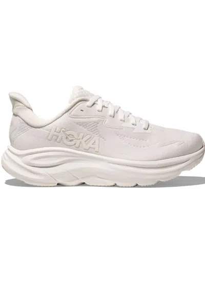 Hoka Women's Clifton 10 Running Shoe In White/white
