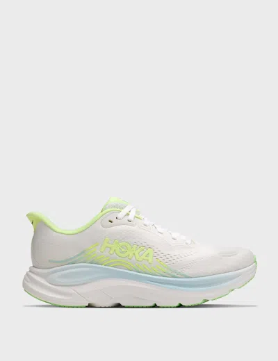 Hoka Women's Clifton 11 Wide In Nude