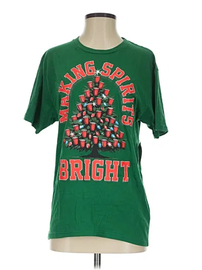 Pre-owned Holiday Time Short Sleeve T-shirt In Green