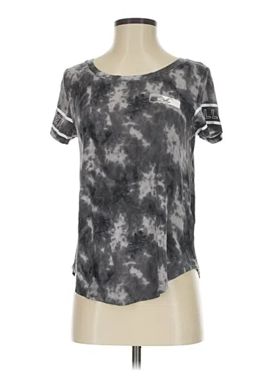 Pre-owned Hollister Active T-shirt In Gray
