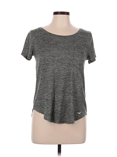 Pre-owned Hollister Active T-shirt In Gray