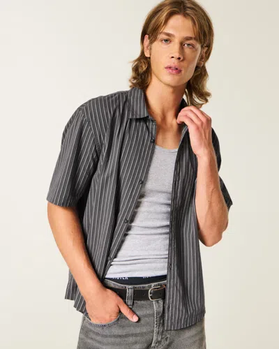 Hollister Boxy Short-sleeve Striped Graphic Shirt In Black