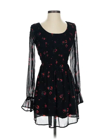 Pre-owned Hollister Casual Dress In Black
