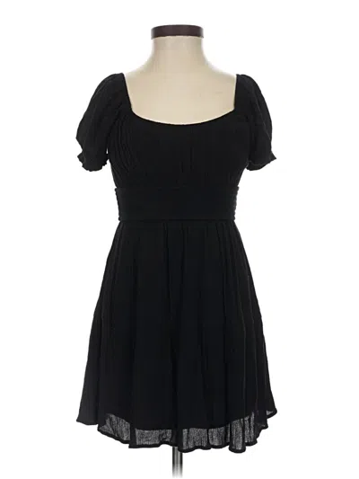 Pre-owned Hollister Casual Dress In Black