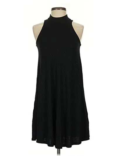 Pre-owned Hollister Casual Dress In Black