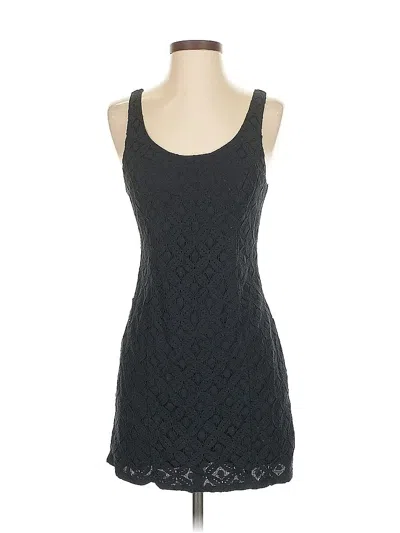 Pre-owned Hollister Casual Dress In Black
