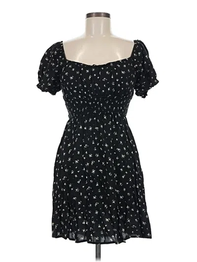 Pre-owned Hollister Casual Dress In Black