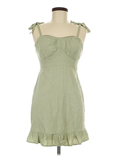 Pre-owned Hollister Casual Dress In Green